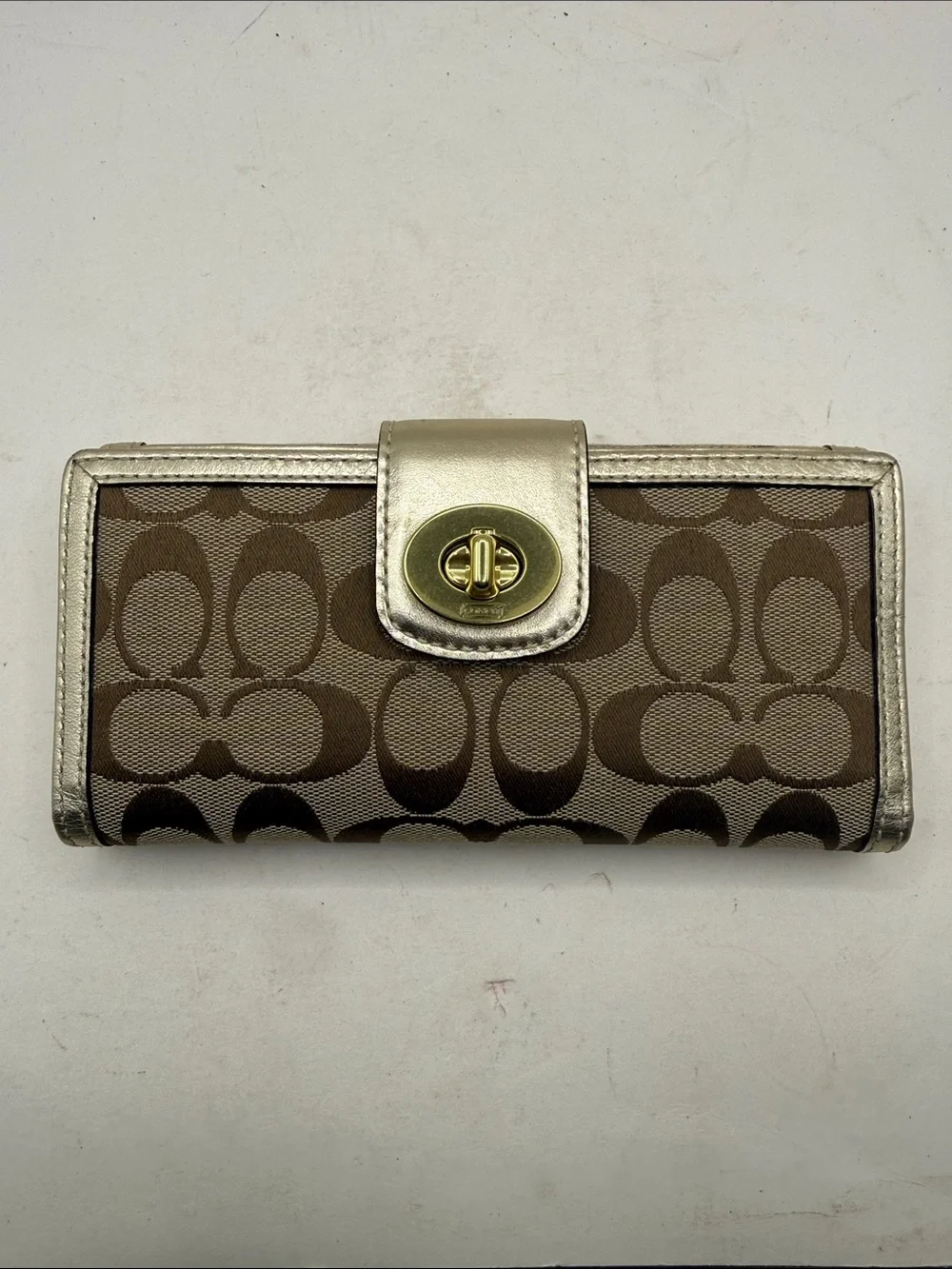 Coach Turnlock Slim Envelope Flap Wallet Purse Tan Checkbook ID Card Holder